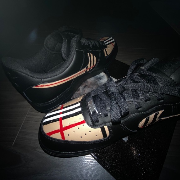 Nova Check Inspired Air Force 1’S - Picture 4 of 9